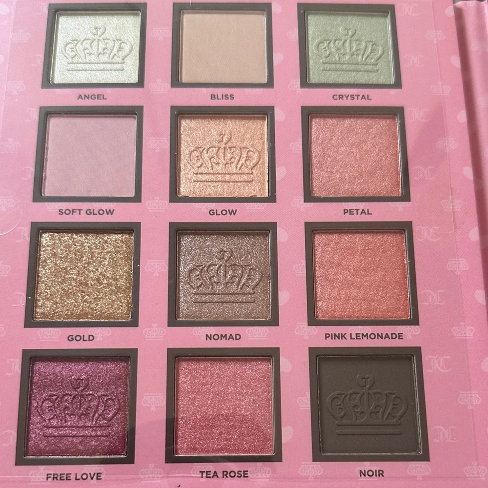 Juicy Couture Multi Color Eyeshadow Palette. NIB - Picture 4 of 14